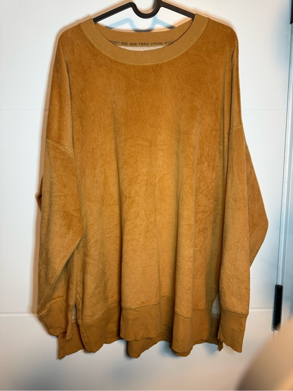 Aerie Cozy Women's Oversized Sweater - Picture 2 of 4